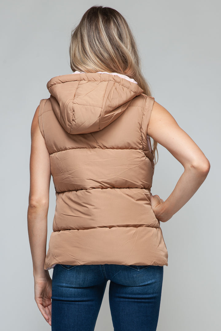 Snap and Zip Closure Hooded Vest in Camel